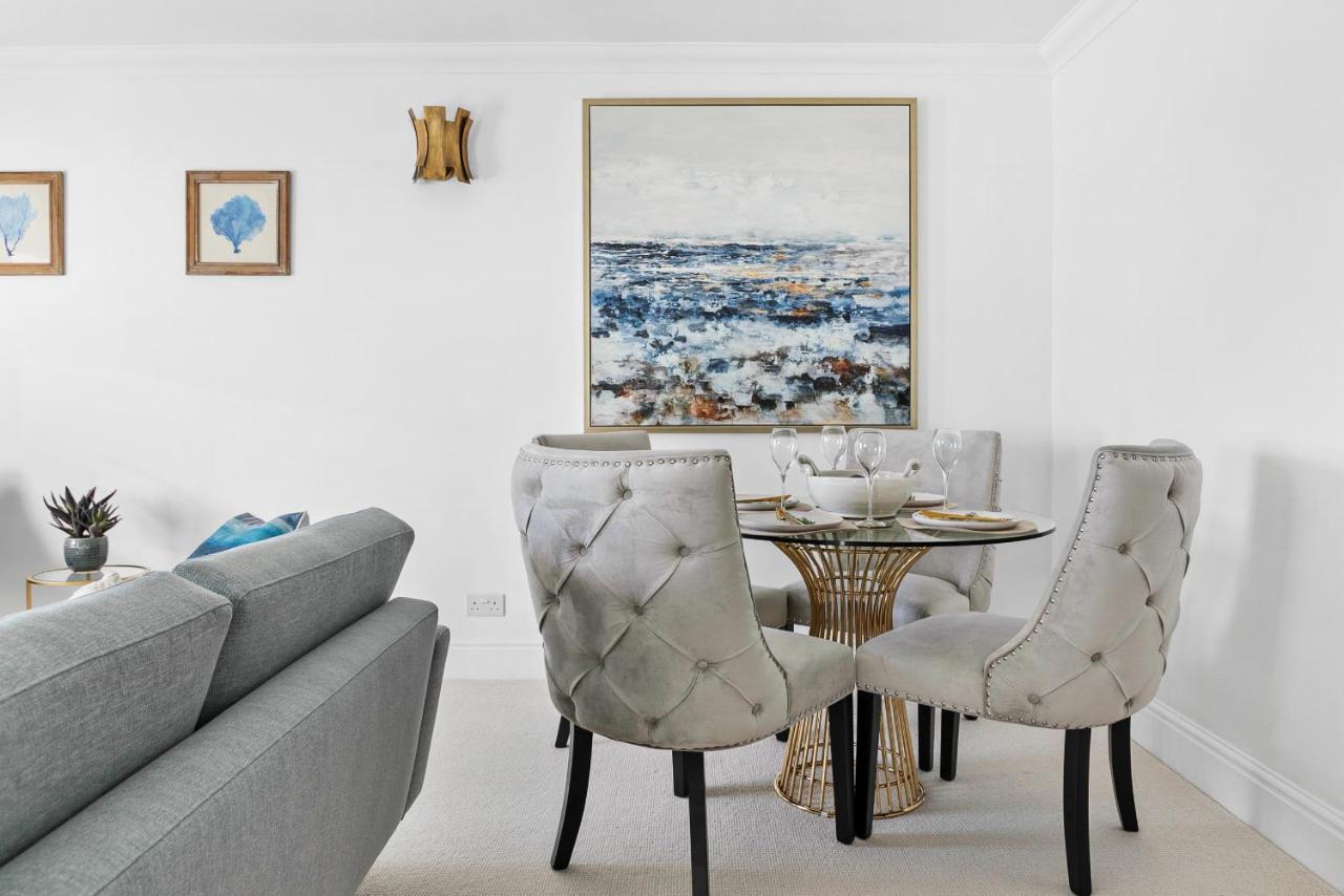 The Seaview Suites At The Corbyn Apartments トーキー エクステリア 写真