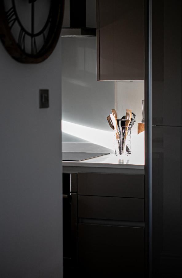 The Seaview Suites At The Corbyn Apartments トーキー エクステリア 写真