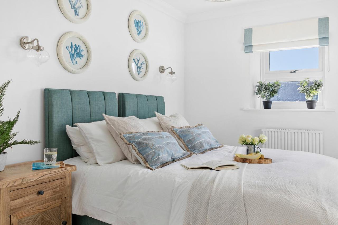 The Seaview Suites At The Corbyn Apartments トーキー エクステリア 写真