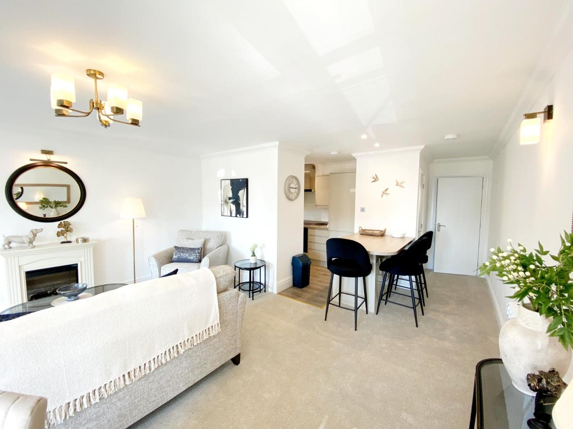 The Seaview Suites At The Corbyn Apartments トーキー エクステリア 写真